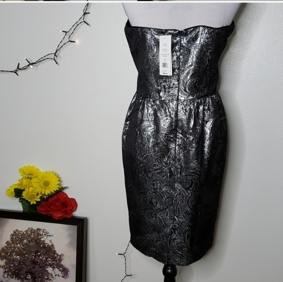 NEW French Connection Silver Metallic Paisley Brocade Dress Strapless Red Carpet - Picture 2 of 12